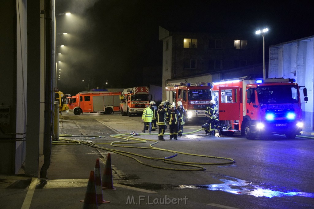 Feuer 2 AVG Koeln Rath Heumar Wikingerstr P068.JPG - Miklos Laubert